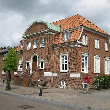 Art Dalgas, Bw Signature Collection Szálloda